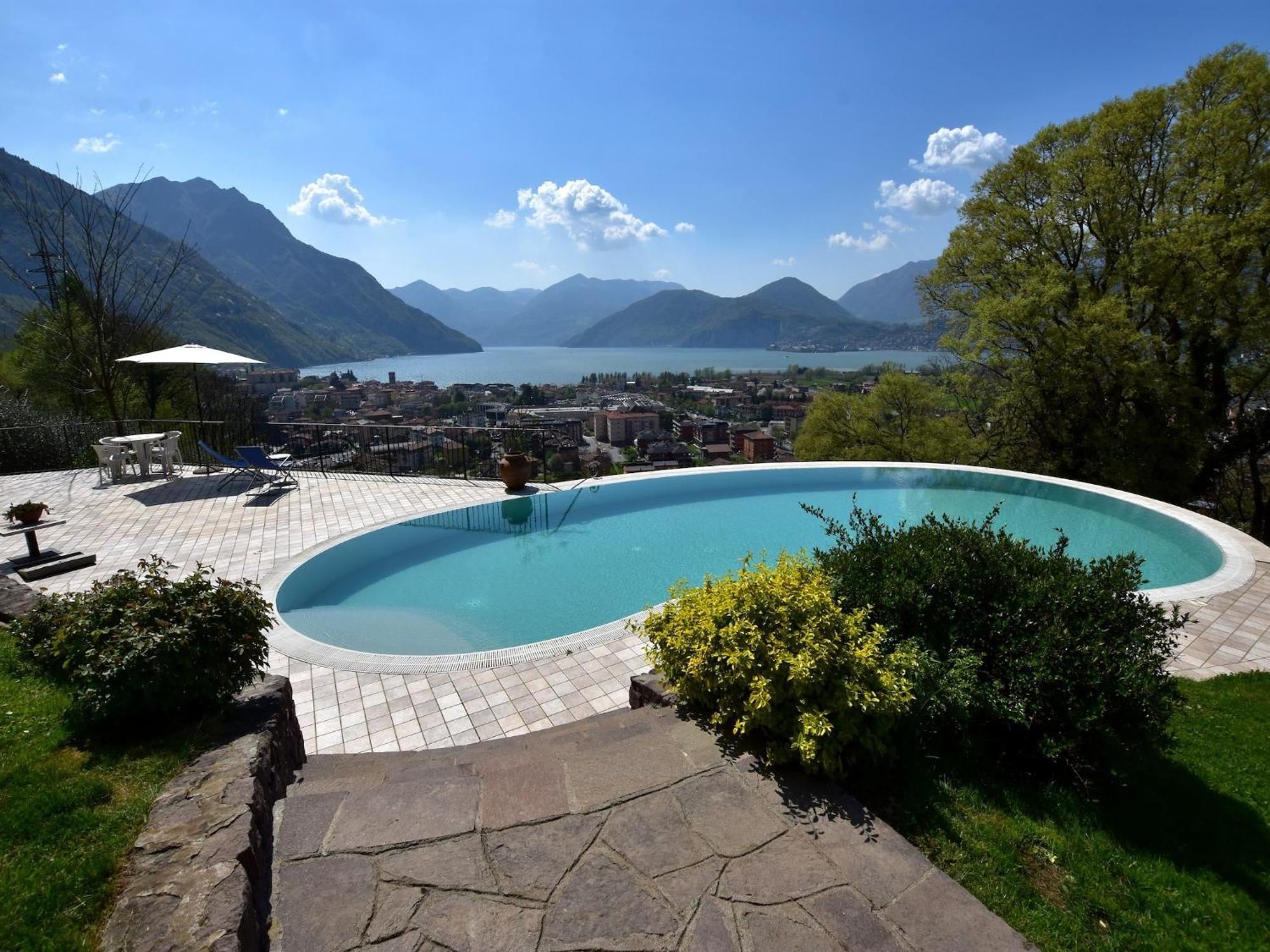Villa In Pisogne With Pool Garden And Lake View מראה חיצוני תמונה
