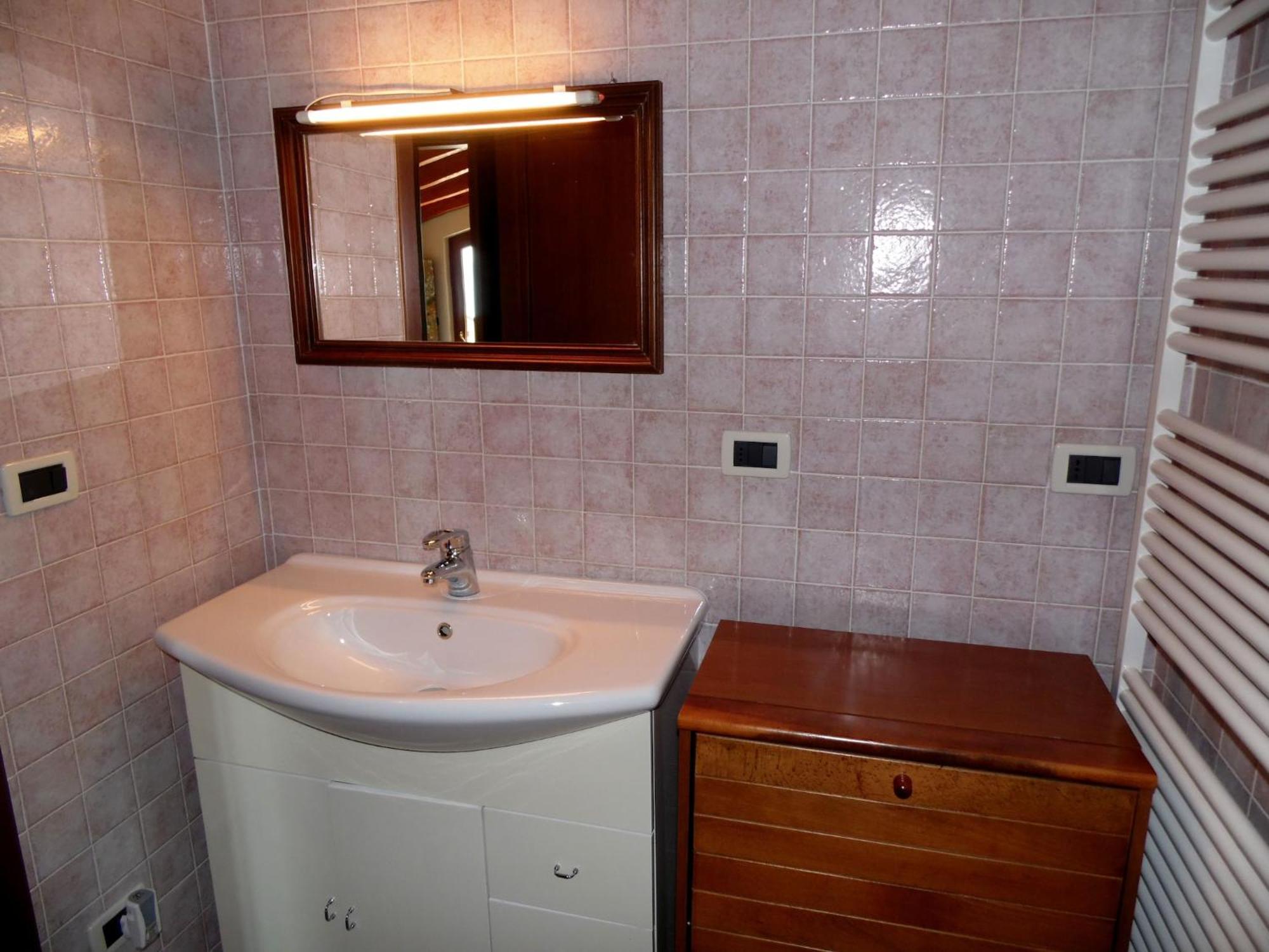 Villa In Pisogne With Pool Garden And Lake View מראה חיצוני תמונה
