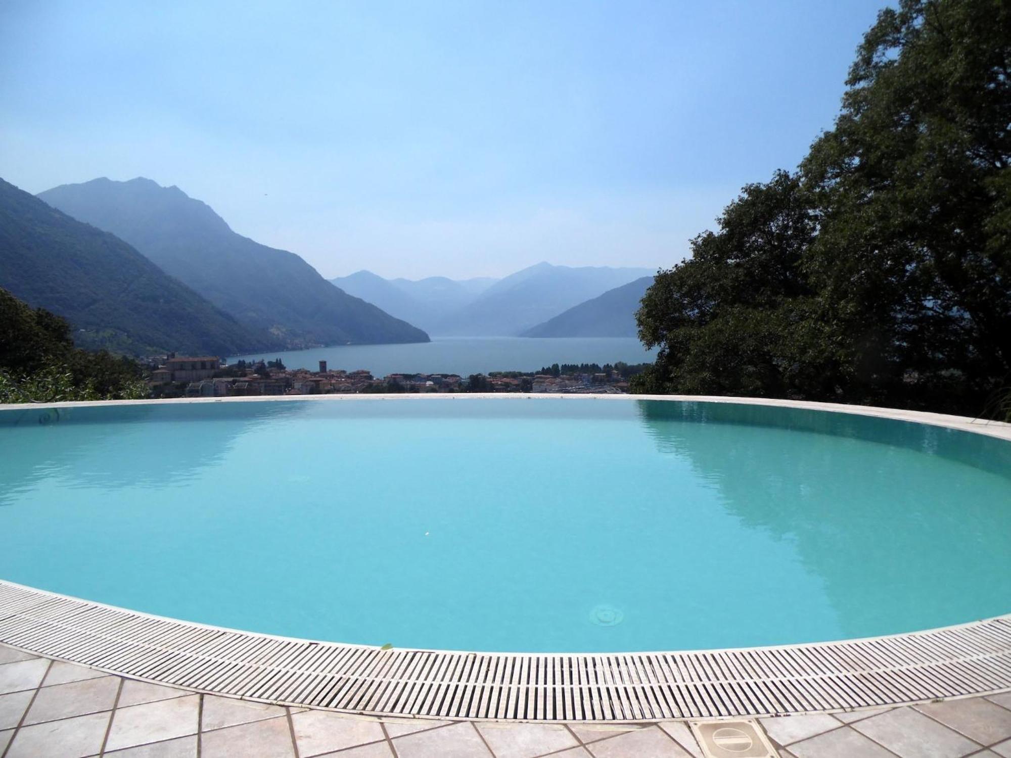 Villa In Pisogne With Pool Garden And Lake View מראה חיצוני תמונה